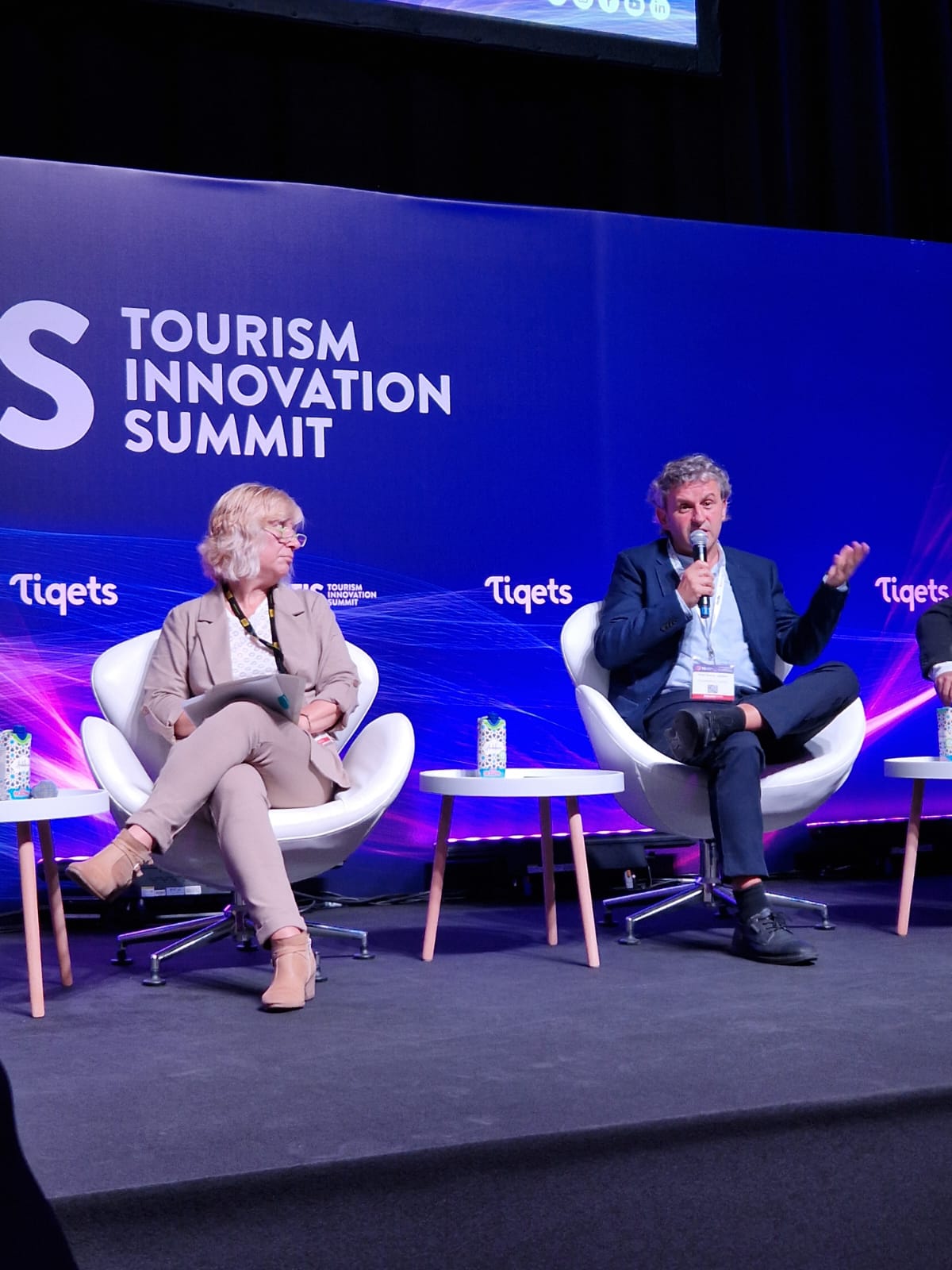 La Cumbre Mundial de la Innovación Turística, en la que Navarra presentó un proyecto piloto en la medición de la sostenibilidad del turismo, finaliza su cuarta edición con 7.384 congresistas